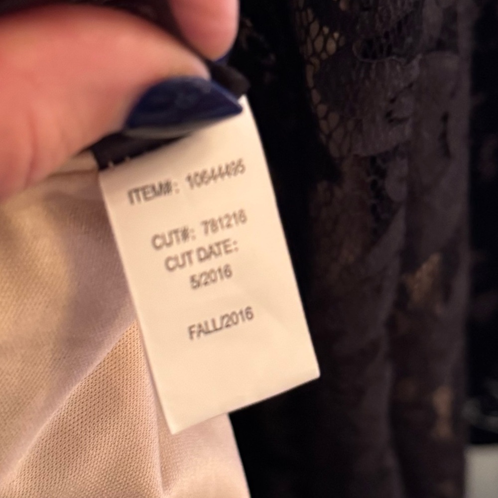 Torrid Black Floral Lace Overlay - Picture 5 of 5